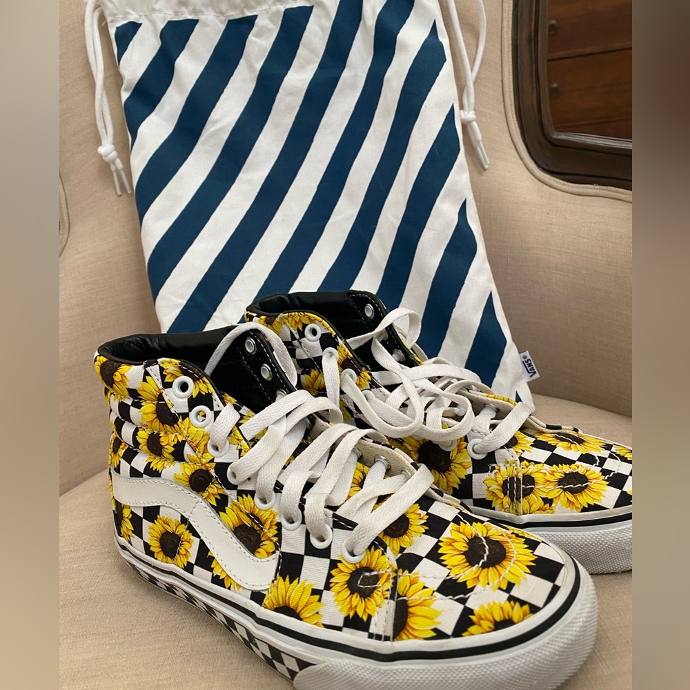 Custom Vans Sunflower Checkered High-Tops Big Kids Size 5